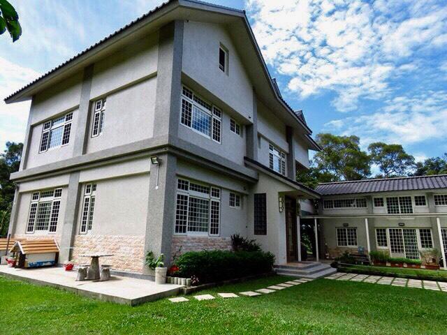 Fanny Manor B&B Emei Exteriör bild